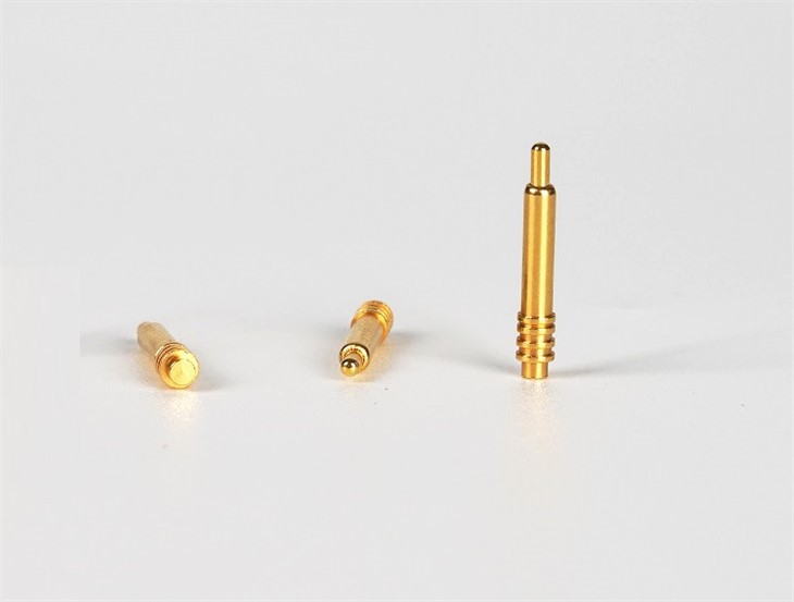 Belagt gull med rett nål Pogo-nål