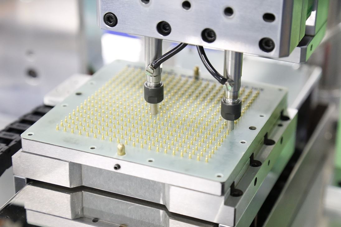 Sju retninger av minikontaktdesign